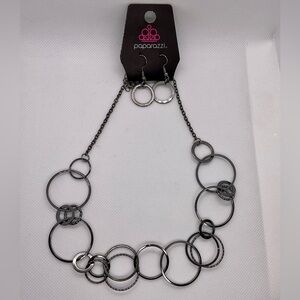 Paparazzi Black Circle Earring & Necklace Set